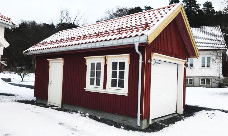 Bryggerhus-garasje med sjarm