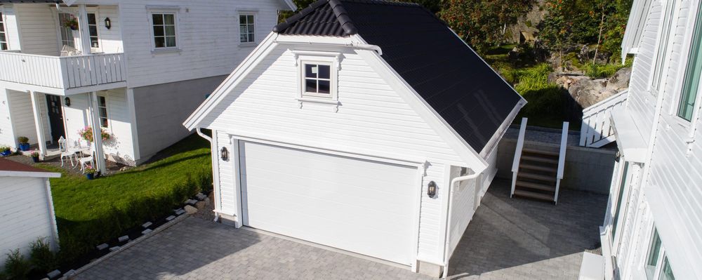 Se våre standardmodeller, tegn din egen eller kontakt oss for spesialgarasjer